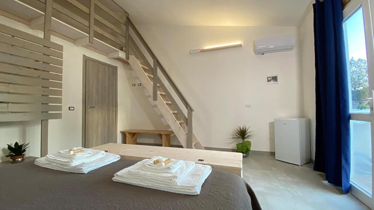 I Tre Schen Hotel Calasetta Kültér fotó